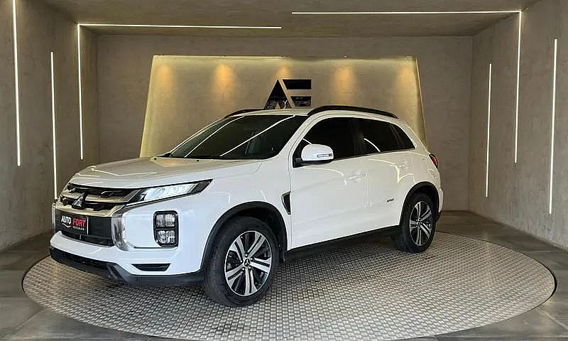 Mitsubishi Outlander...