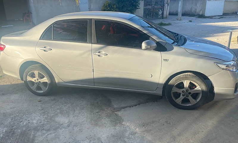 Toyota Corolla Xei 1...