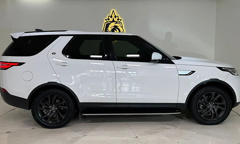 Land Rover Discovery...