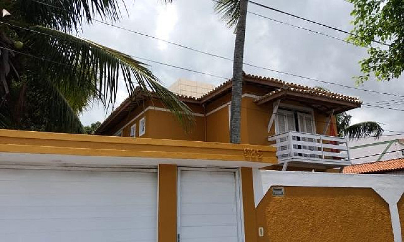 Casa Na Orla De Madr...