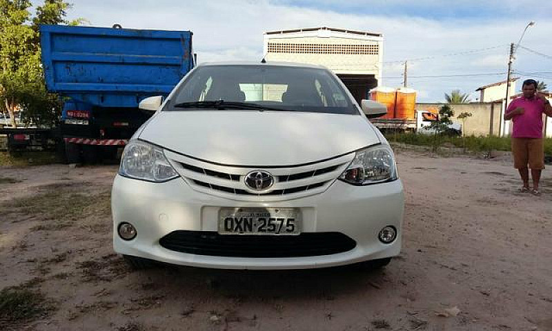 Toyota Etios Xs...