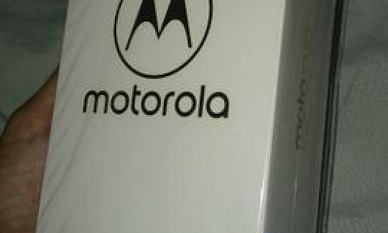 Motorola Moto One ( ...