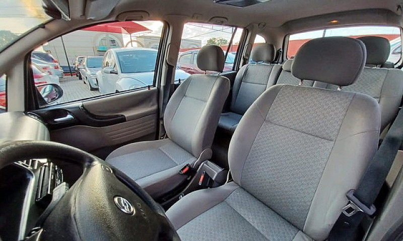 Chevrolet Zafira Exp...