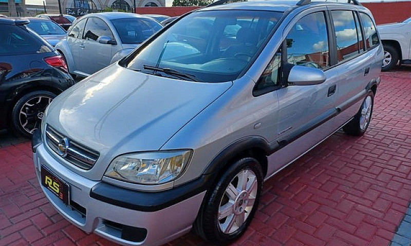 Chevrolet Zafira Exp...