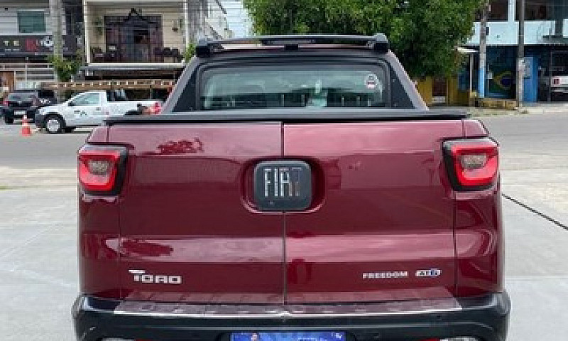 Fiat Toro Freedom 1....