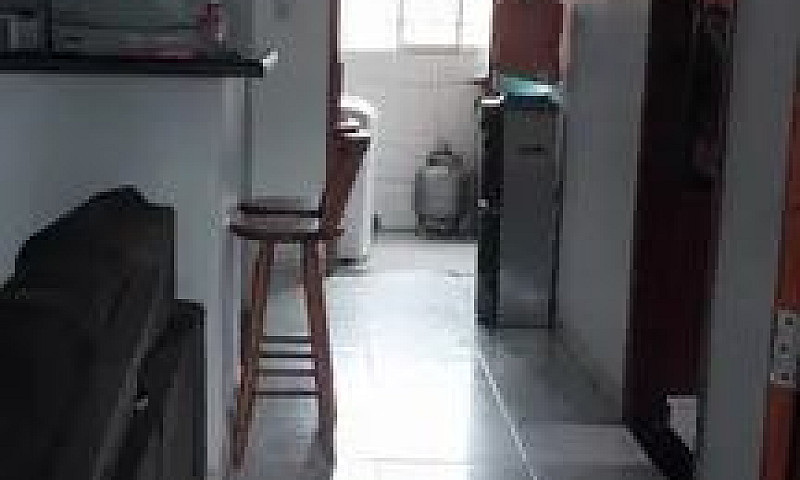 Casa Para Venda  Com...