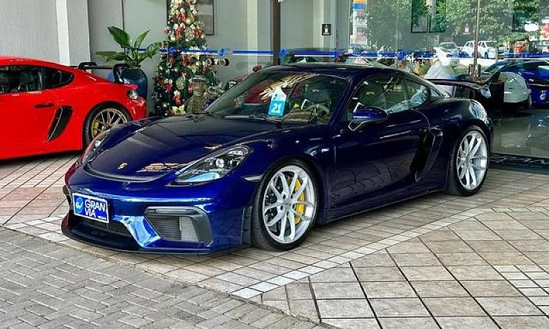 Porsche Cayman Gt4 2...