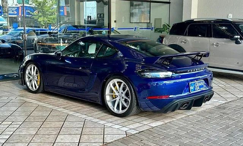 Porsche Cayman Gt4 2...