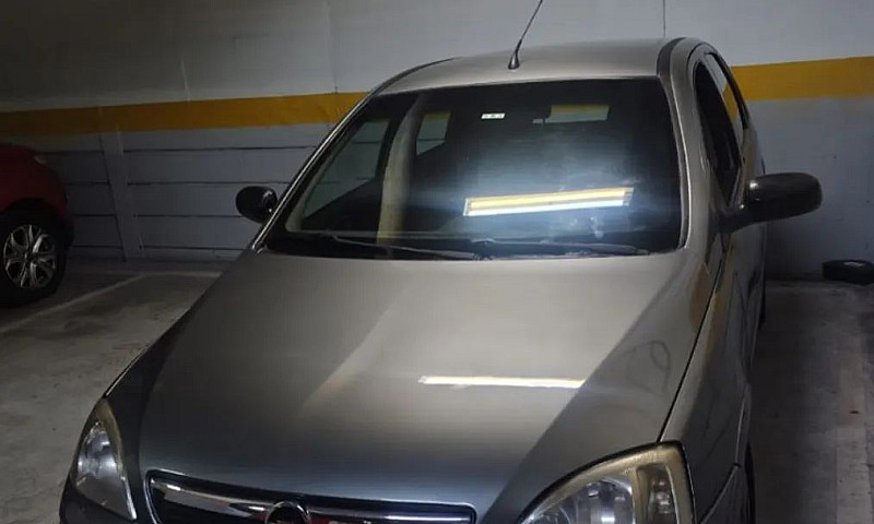 Chevrolet Corsa Hat....