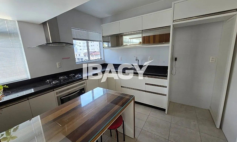 Excelente Apartament...