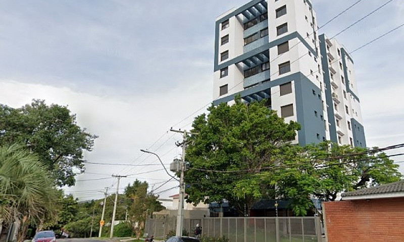 Apartamento Com Suít...