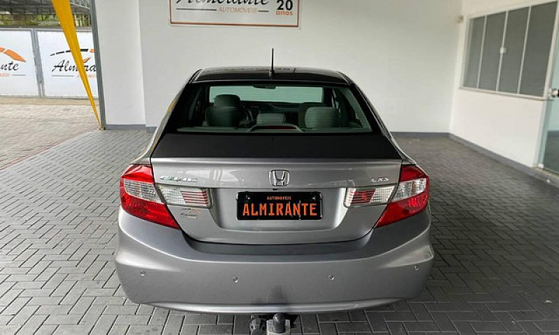 Civic 1.8 Lxs...