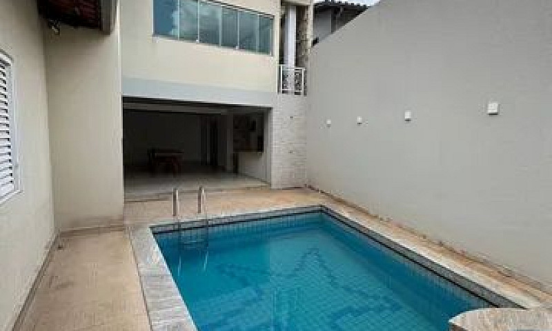 Sobrado Á Venda Com ...
