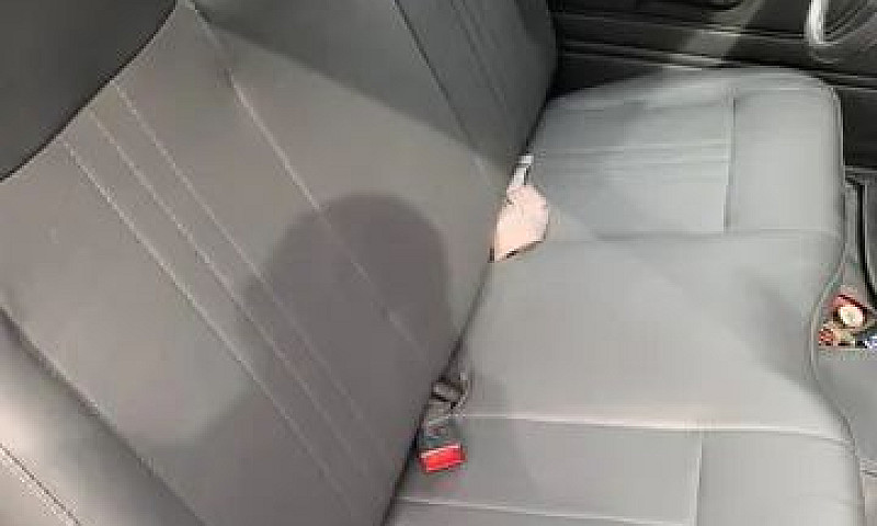 Hilux Cabine Simples...