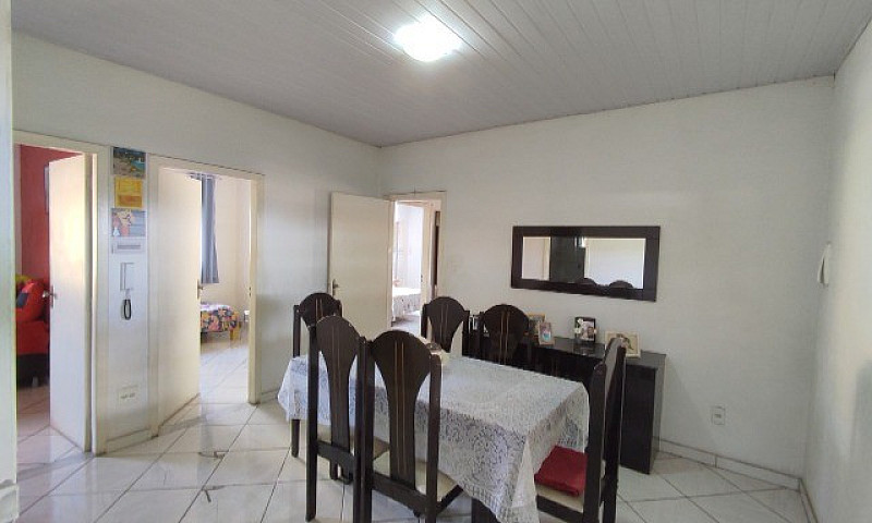 Casa Em Região Resid...