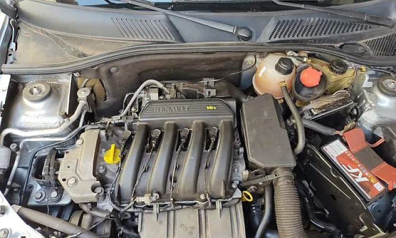 Renault Clio Privilè...