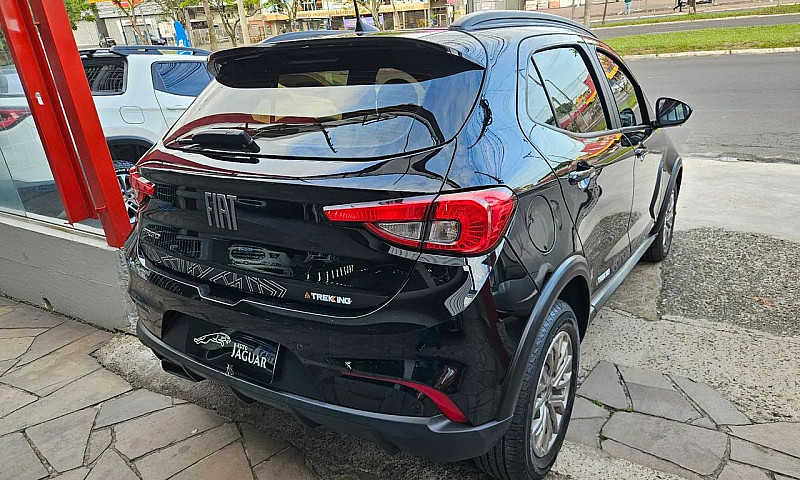 Fiat Argo Trekking 1...