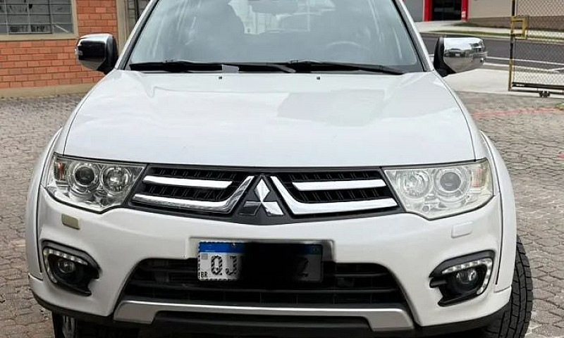 Mitsubishi Pajero Hp...