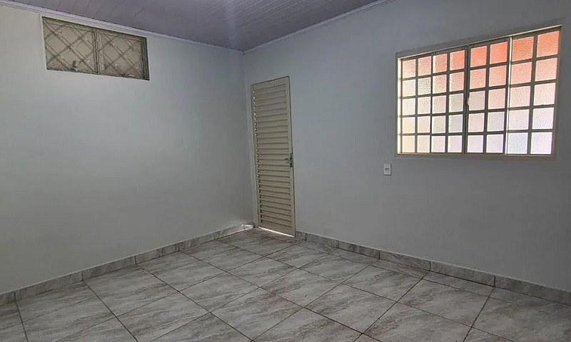 Casa 3 Quartos 1 Sui...