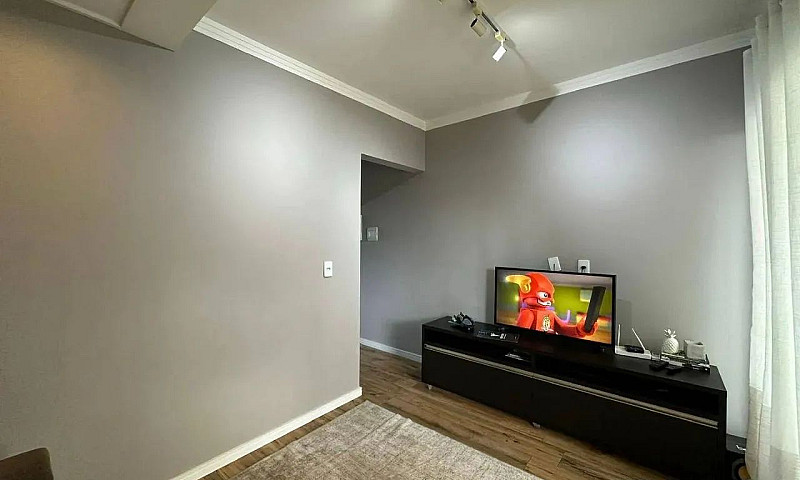 Casa Com 2 Dormitóri...