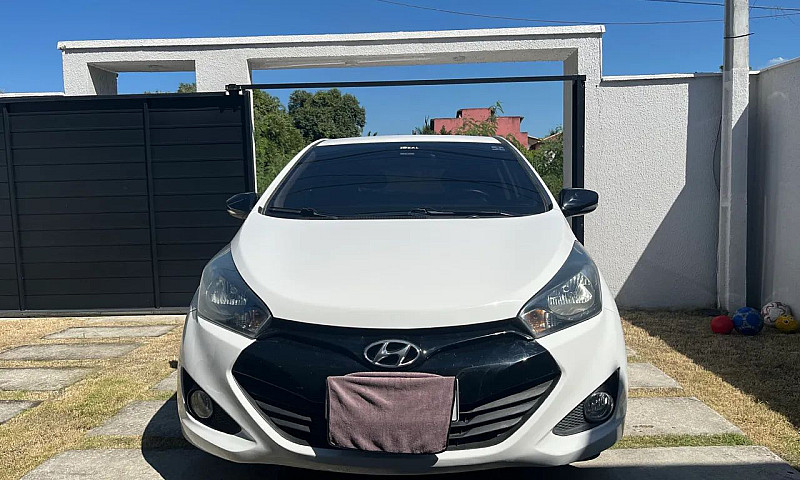 Hyundai Hb20 Spicy 1...