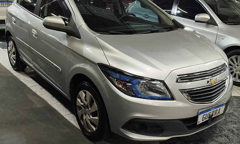 Chevrolet Onix Hatch...