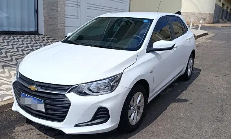 Chevrolet Onix Hatch...