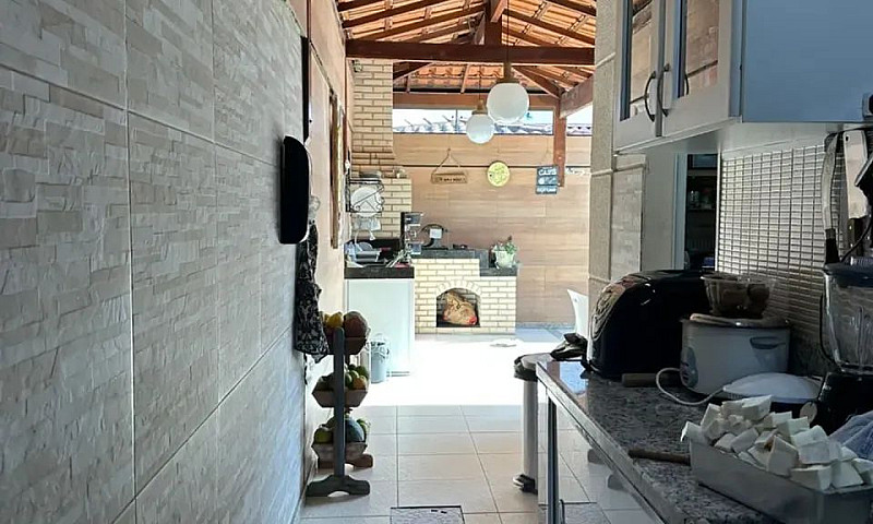 Casa 3 Quartos C/Sui...