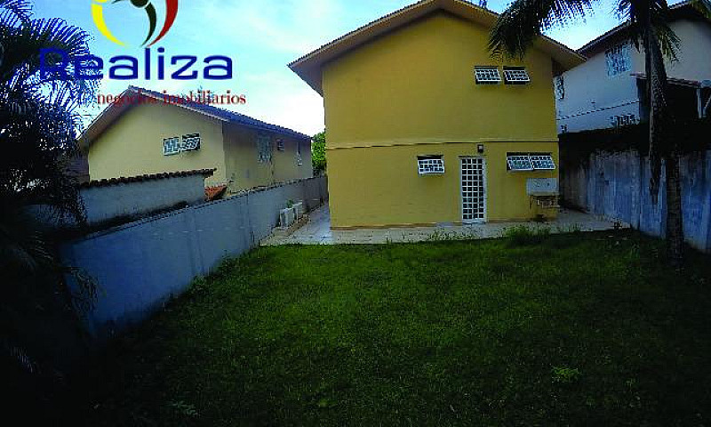 Casa Duplex No Resid...