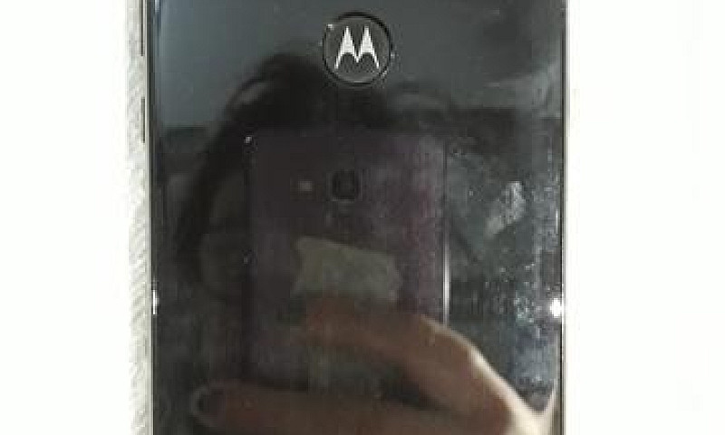 Motorola One (Novo)...