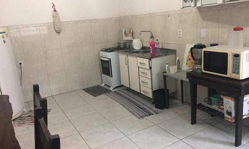 Quarto Em Casa Compa...