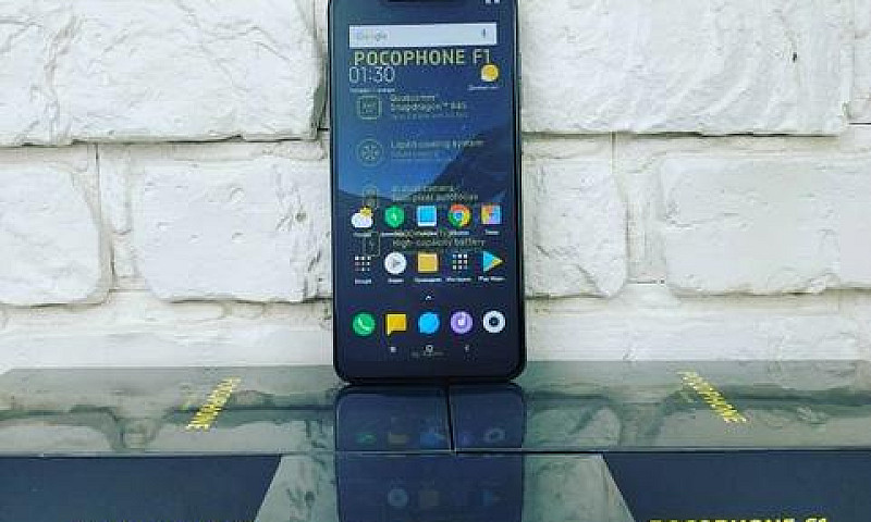 Celular Xiaomi Pocop...