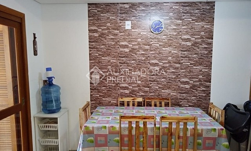 Casa À Venda Com 4 D...