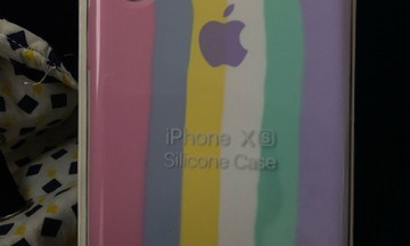 Capa Arco Íris Iphon...