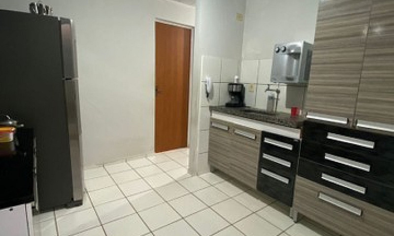 Casa Com 3 Dormitóri...