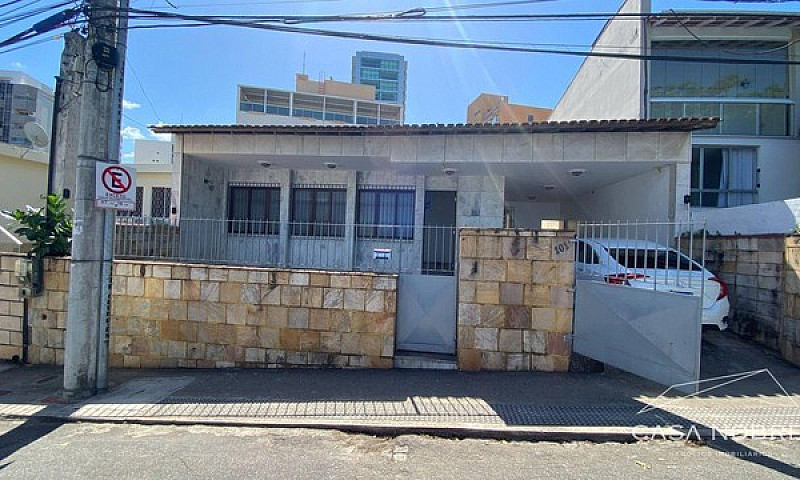 Casa Com 3 Dormitóri...