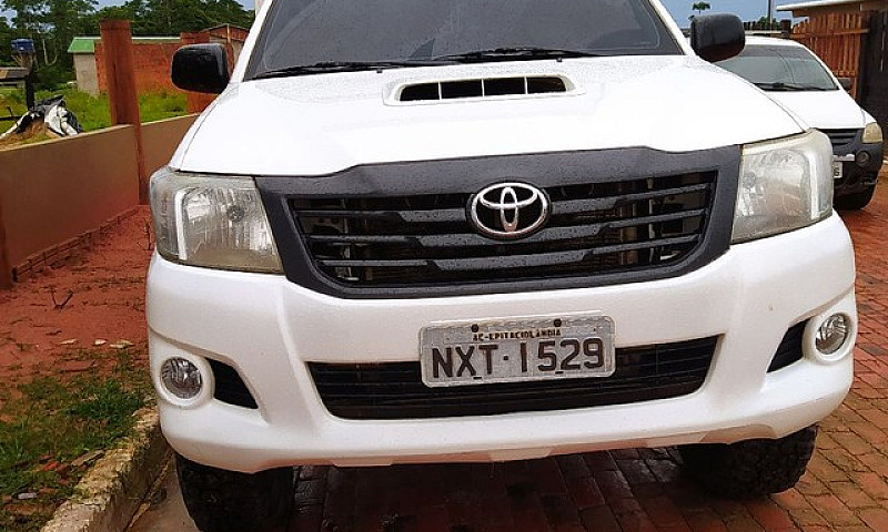 Hilux...