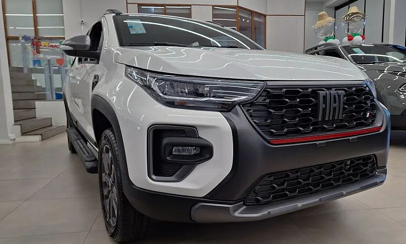 Fiat Strada Ultra 1....