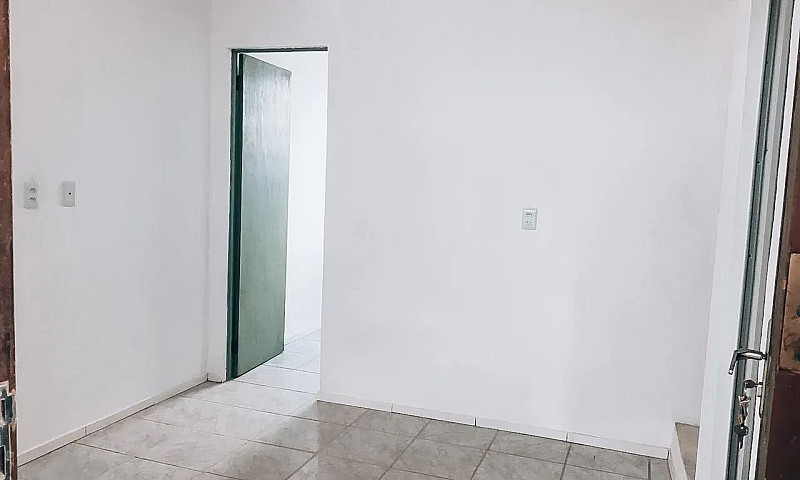 Casa 1/4 Sala, Coz A...