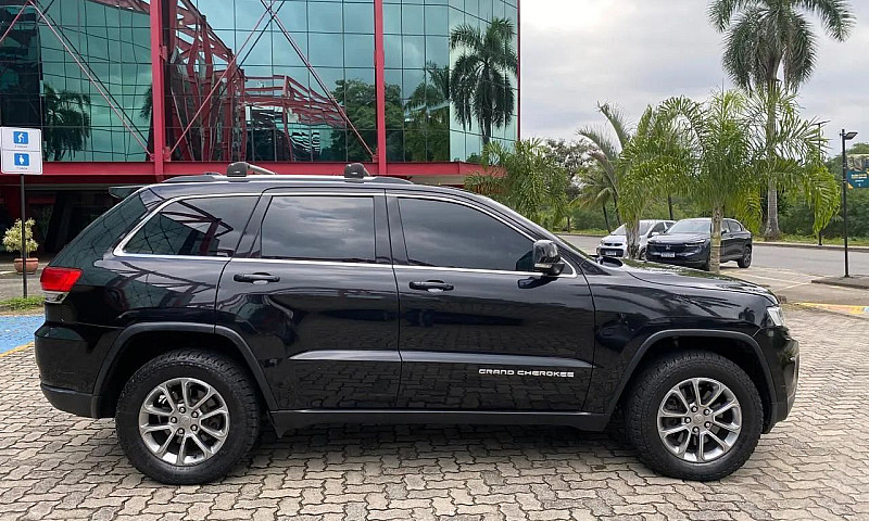 Jeep Grand Cherokee ...