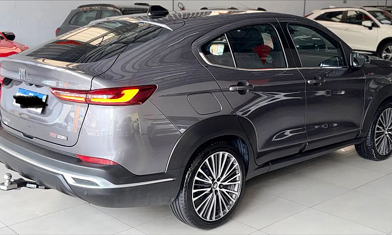 Fiat Fastback Limite...