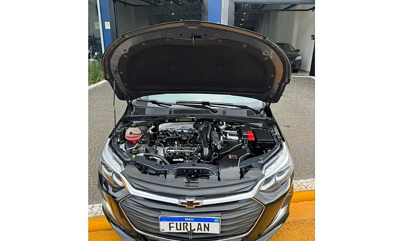 Chevrolet Onix Hatch...