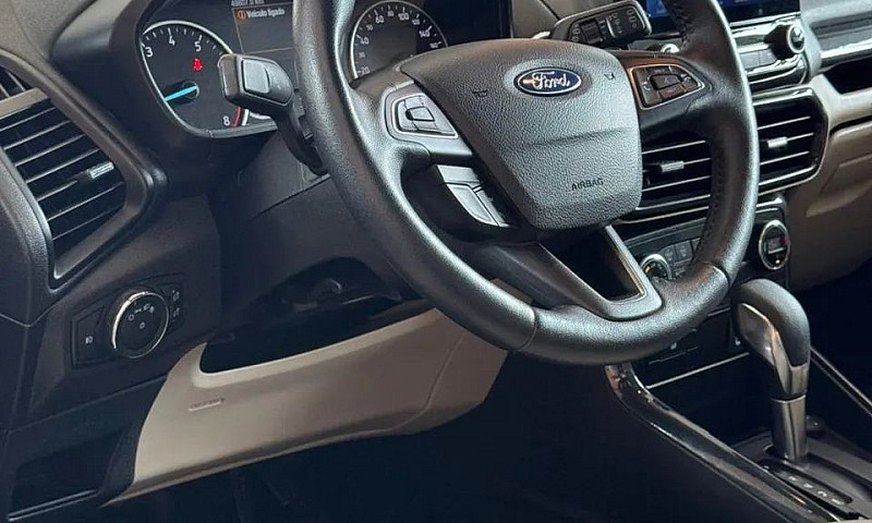 Ford Ecosport Titani...