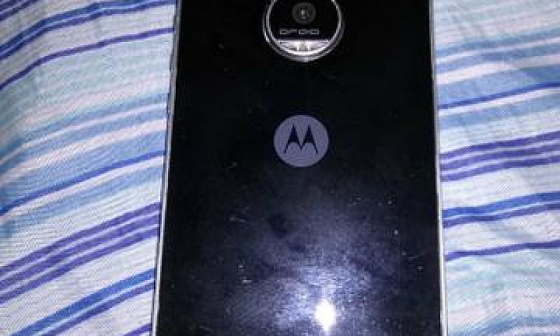 Moto Z Play...