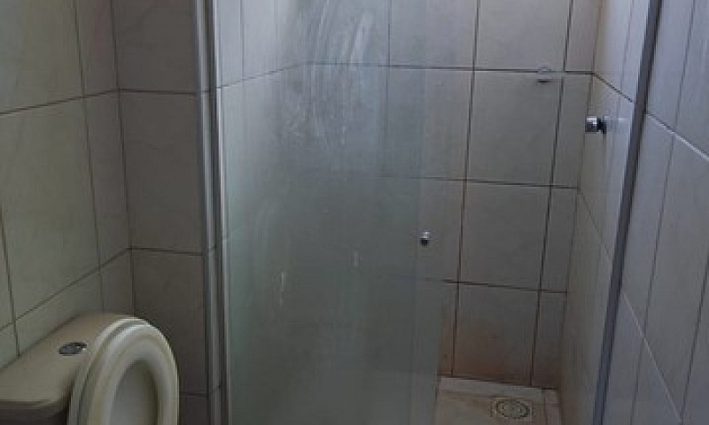 Cód: 057 Apartamento...