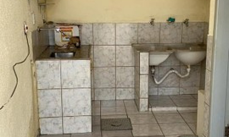 Aluguel De Casa Qe 3...