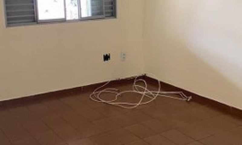 Aluguel De Casa Qe 3...