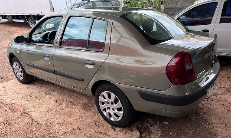 Clio Sedan 1.6 16V 0...