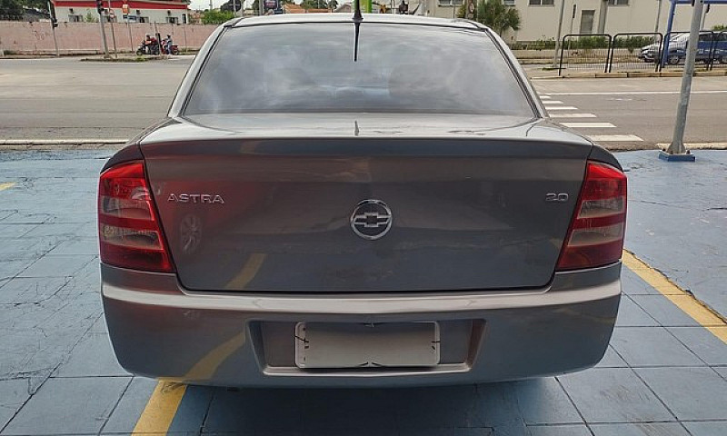 Chevrolet Astra Seda...