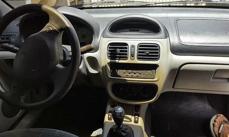 Renault Clio Privilè...